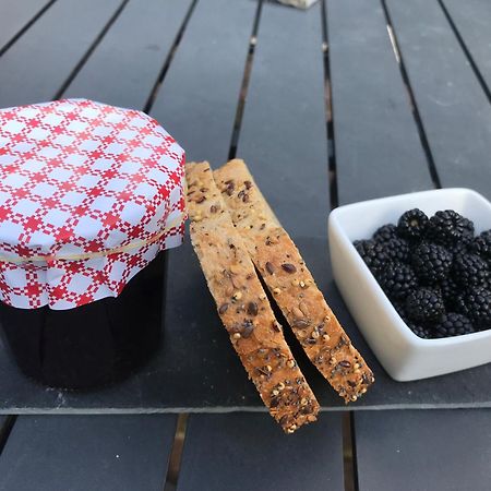 Apres La Pluie Hotel Campigneulles-les-Petites Kültér fotó