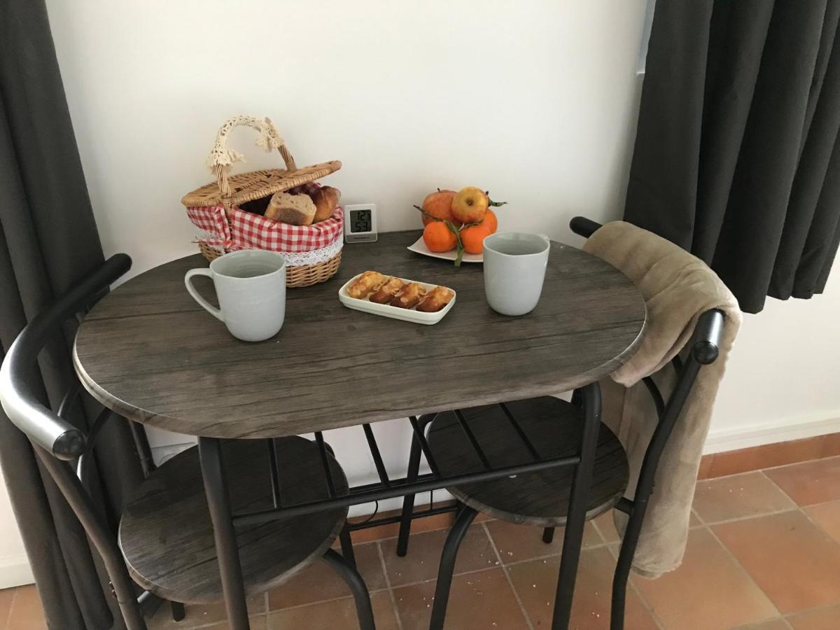 Apres La Pluie Hotel Campigneulles-les-Petites Kültér fotó
